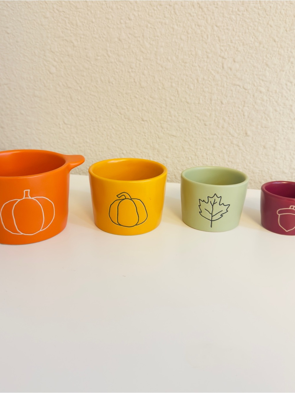 New Rae Dunn Fall Thanksgiving Harvest Set of 4 Ceramic Measuring Cups